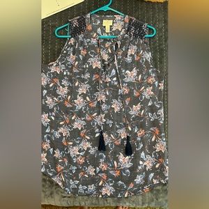 St John’s Bay flower tank top blue